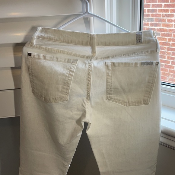 7 For All Mankind White Crop Jeans - Picture 2 of 6